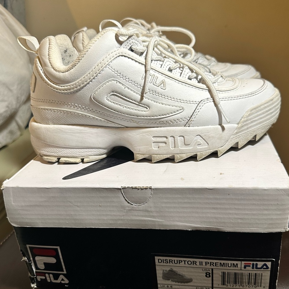 Disruptor II Premium Fashion Sneaker